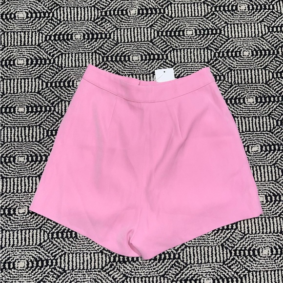 Lovers + Friends | NWT! Trouser High Waisted Shorts In Pink Size: Small - Picture 3 of 4